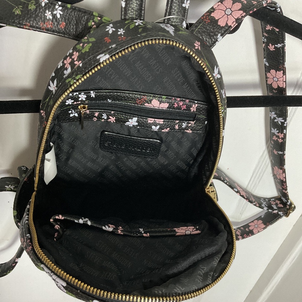 Cartera - Picture 2 of 5